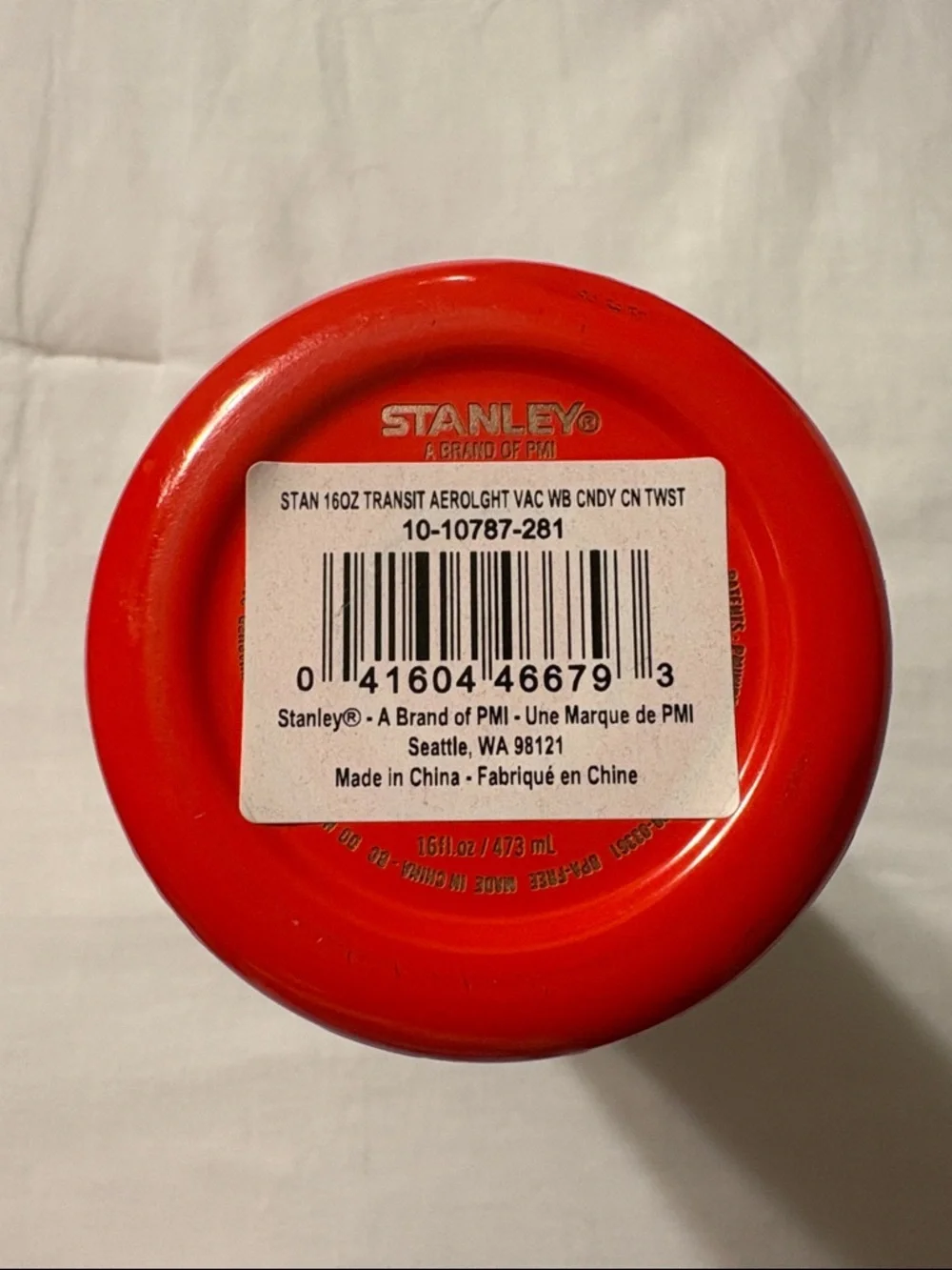Stanley Limited Edition “Candy Cane Twist” 16oz Aero Light Transit Bottle NWT - Picture 12 of 13